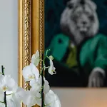 Au Roi Lion, Place Saint Michel דיז'ון